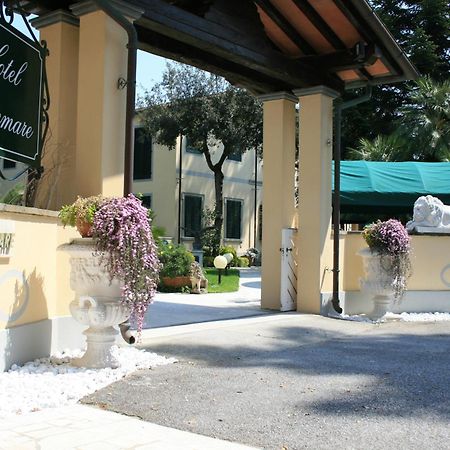 Hotel Verdemare Marina di Pietrasanta Buitenkant foto