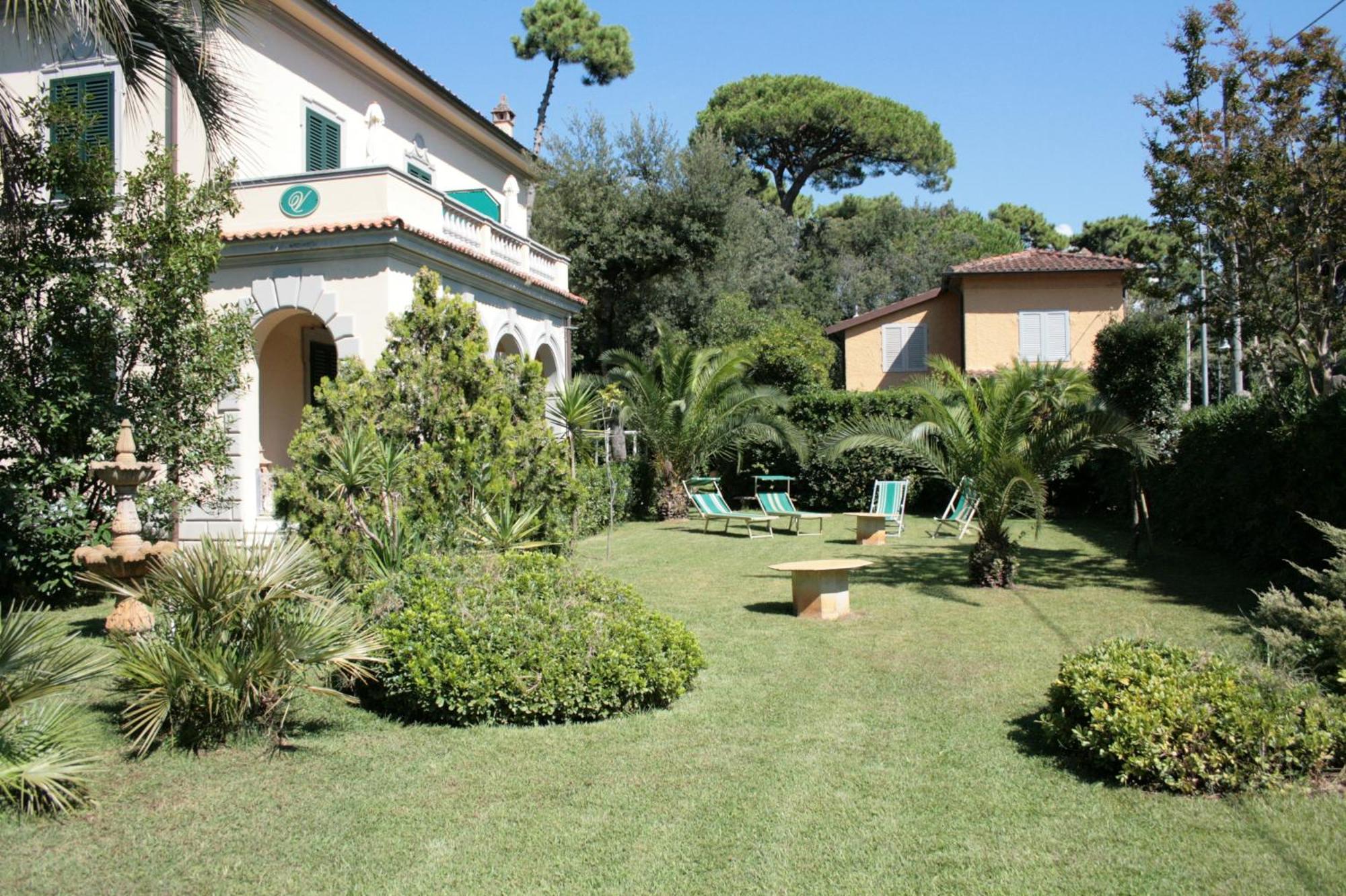 Hotel Verdemare Marina di Pietrasanta Buitenkant foto