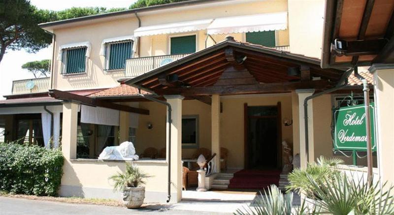 Hotel Verdemare Marina di Pietrasanta Buitenkant foto