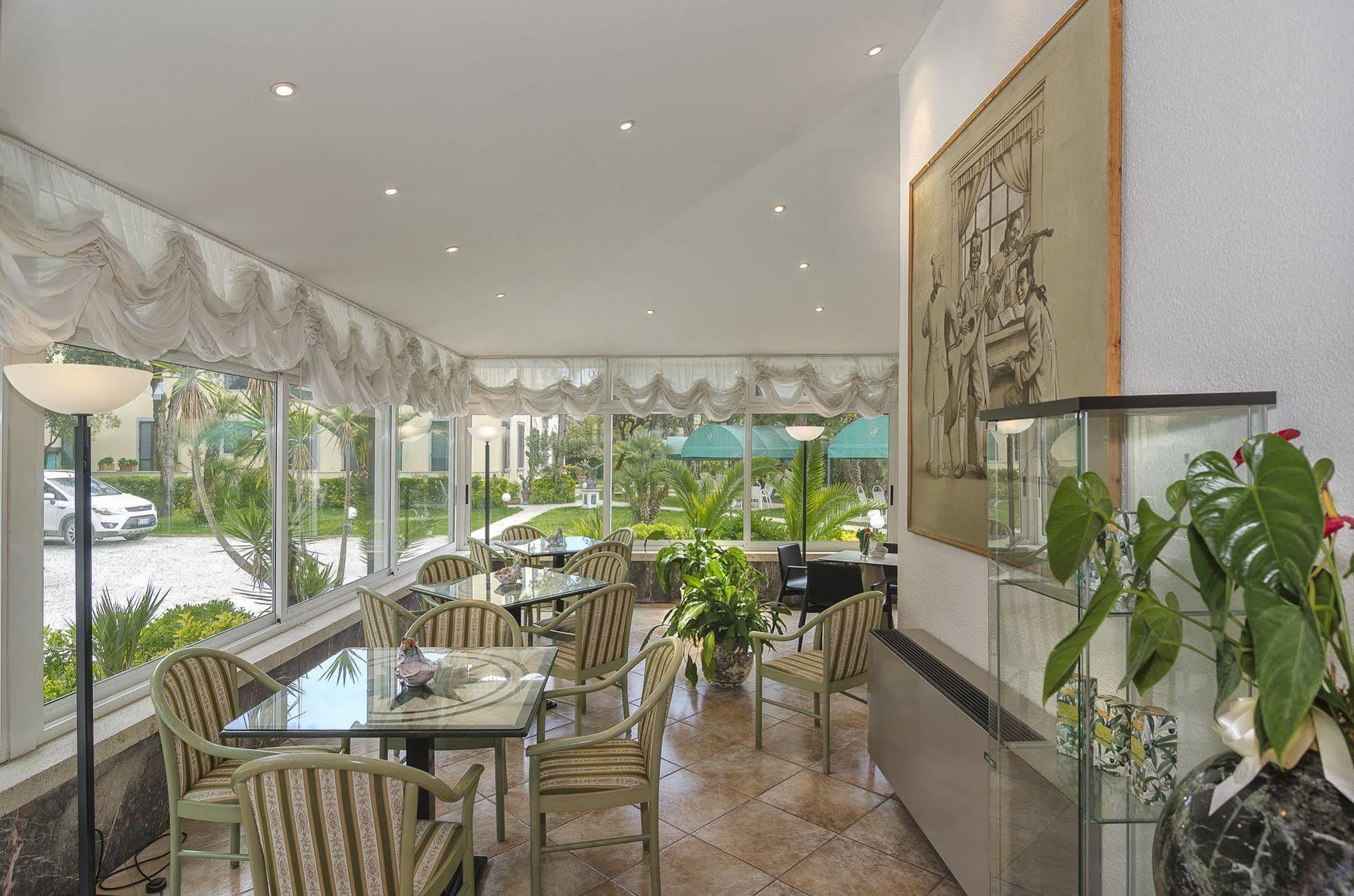 Hotel Verdemare Marina di Pietrasanta Buitenkant foto